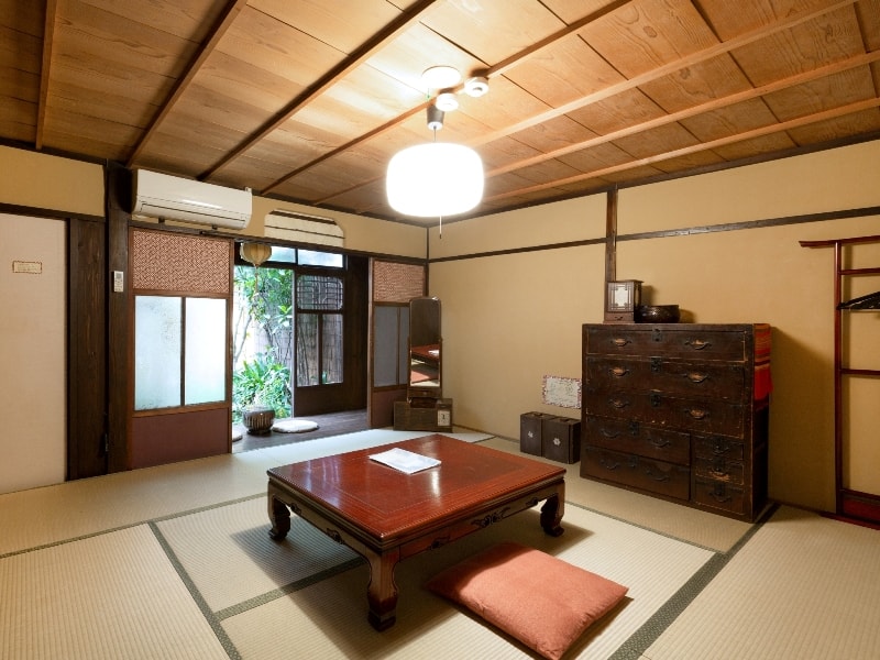 京都の町家ゲストハウス和楽庵